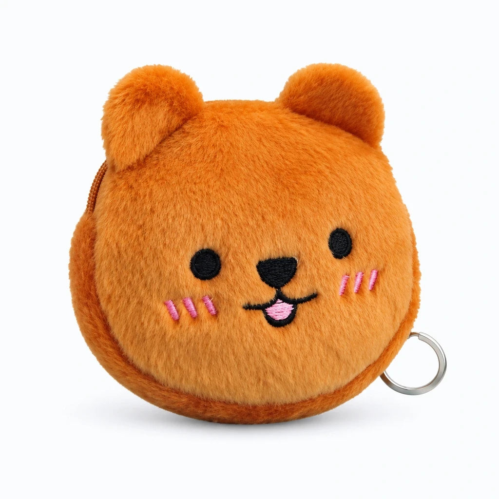 Porte clé en peluche avec détail de la pochette ouverte permettant de ranger une carte de visite